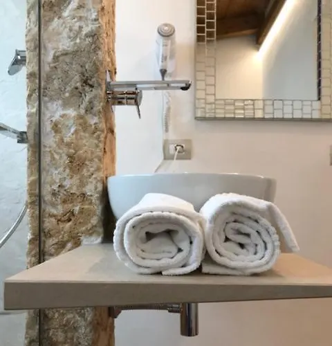 Casa Dorsi Oda ve Kahvaltı Polignano a Mare